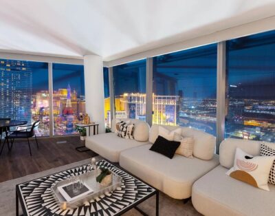 Luxury Condo With Panoramic Views Of The Las Vegas Strip